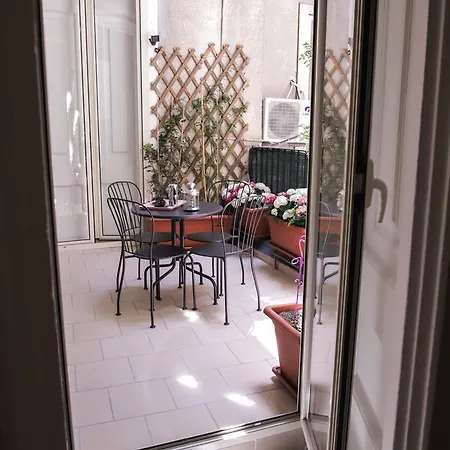 Le Ortensie Naples